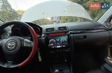 Хэтчбек Mazda 3 2007 в 