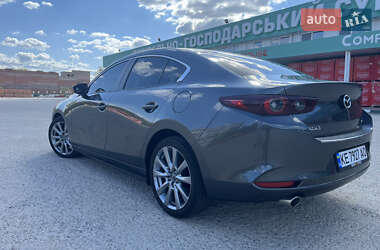 Седан Mazda 3 2022 в 