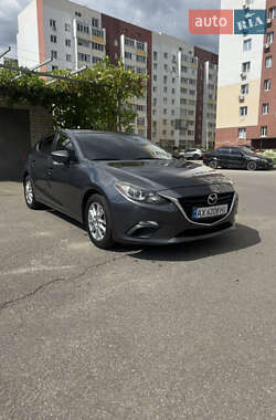 Седан Mazda 3 2013 в 