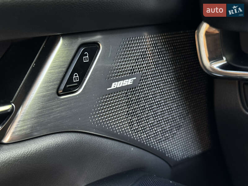 Седан Mazda 3 2019 в Южноукраинске