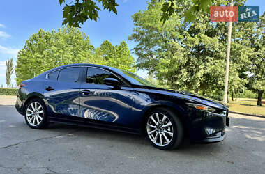 Седан Mazda 3 2019 в 