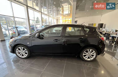 Хэтчбек Mazda 3 2010 в 