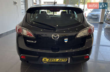 Хэтчбек Mazda 3 2010 в 