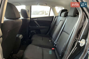 Хэтчбек Mazda 3 2010 в 