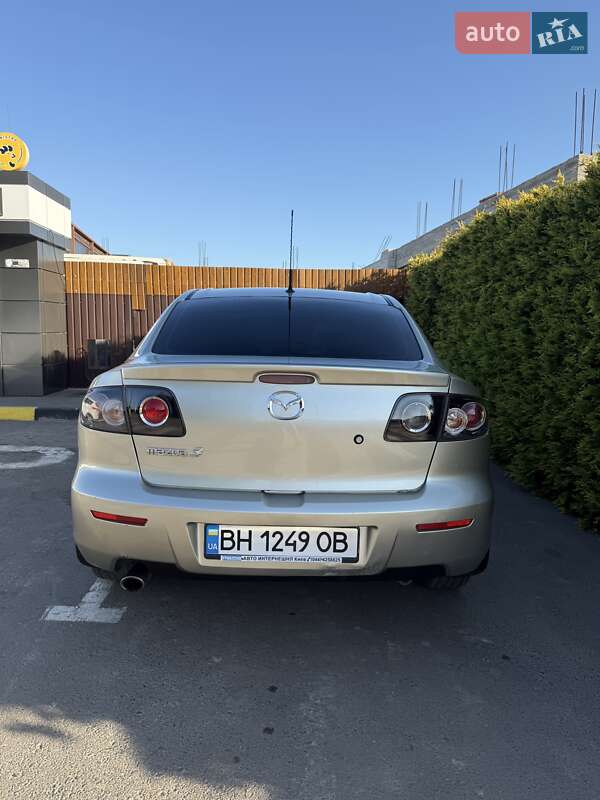 Седан Mazda 3 2008 в Беляевке