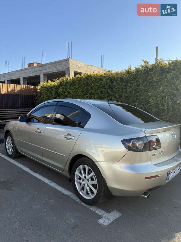 Седан Mazda 3 2008 в Беляевке