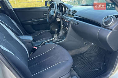 Седан Mazda 3 2005 в 