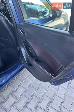 Седан Mazda 3 2018 в 