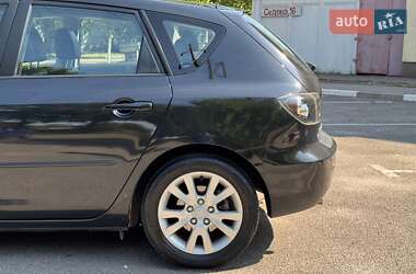 Хэтчбек Mazda 3 2007 в 