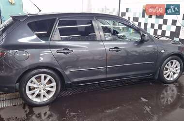 Хэтчбек Mazda 3 2006 в 