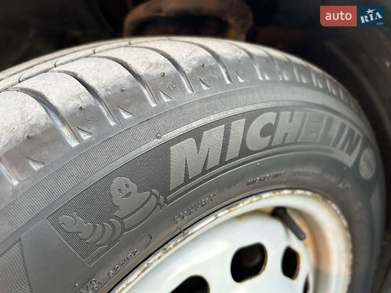 Седан Mazda 3 2008 в Броварах