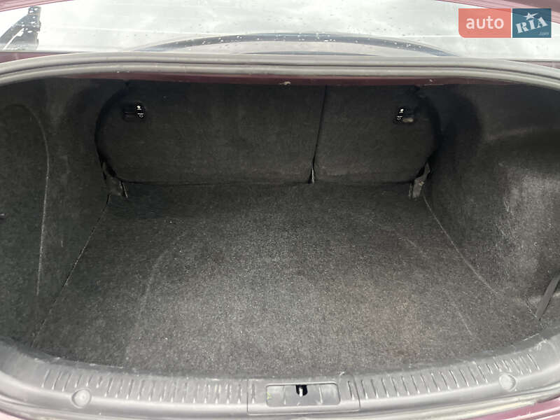 Седан Mazda 3 2007 в Самборе