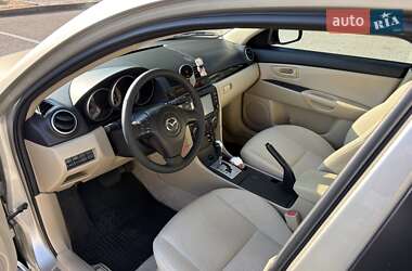 Седан Mazda 3 2007 в 