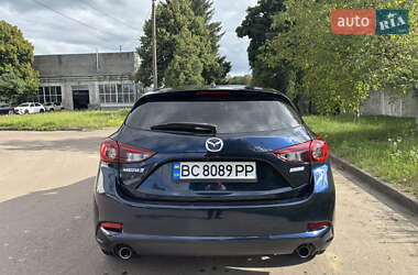 Хэтчбек Mazda 3 2017 в 