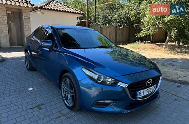 Седан Mazda 3 2017 в 