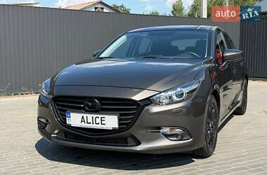 Хэтчбек Mazda 3 2018 в Киеве