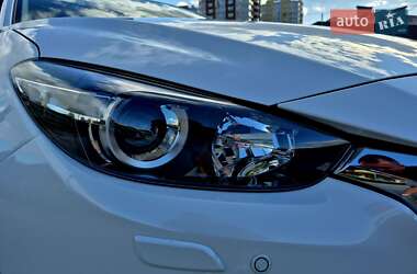 Седан Mazda 3 2017 в 