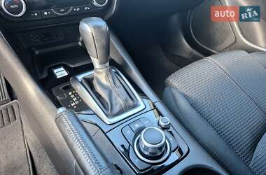 Седан Mazda 3 2017 в 
