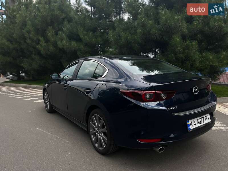 Седан Mazda 3 2024 в Києві