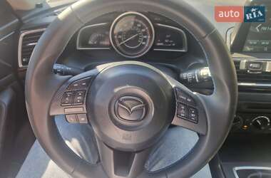 Хэтчбек Mazda 3 2014 в 