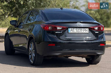 Седан Mazda 3 2017 в 