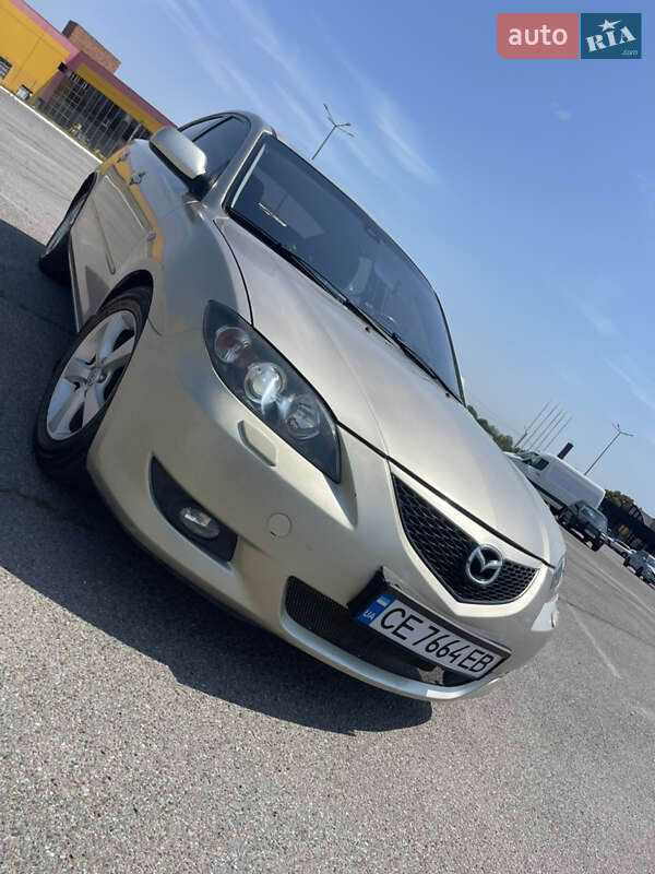 Седан Mazda 3 2005 в Чернівцях