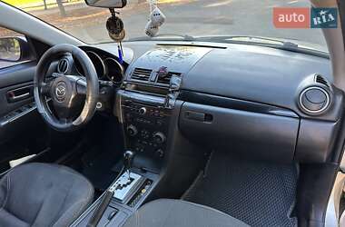 Хэтчбек Mazda 3 2005 в 