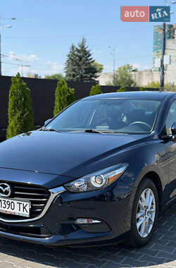 Седан Mazda 3 2017 в 