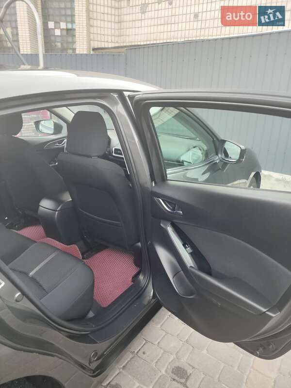 Хетчбек Mazda 3 2018 в Києві