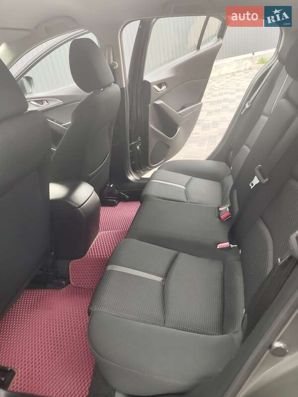 Хетчбек Mazda 3 2018 в Києві