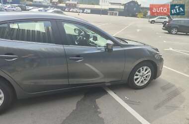 Хетчбек Mazda 3 2018 в Києві