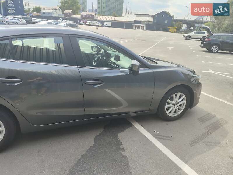 Хетчбек Mazda 3 2018 в Києві