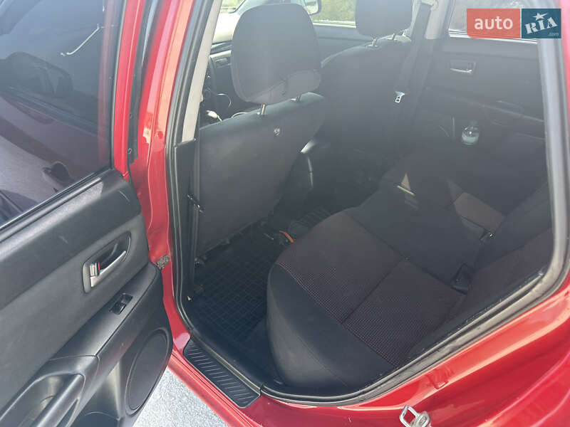 Хэтчбек Mazda 3 2005 в Виннице