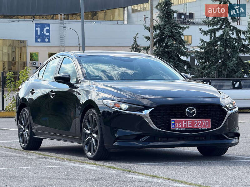 Седан Mazda 3 2024 в Киеве