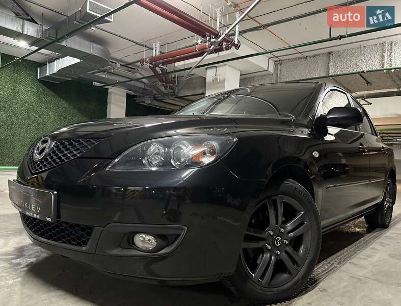 Хэтчбек Mazda 3 2007 в 