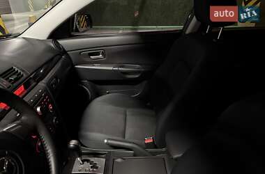 Хэтчбек Mazda 3 2007 в 