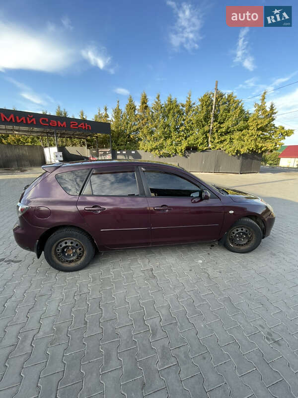 Хэтчбек Mazda 3 2007 в Локачах