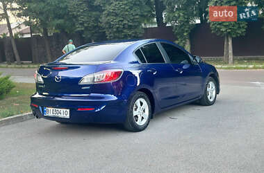 Седан Mazda 3 2012 в 