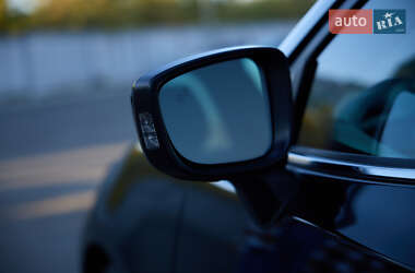 Седан Mazda 3 2014 в 