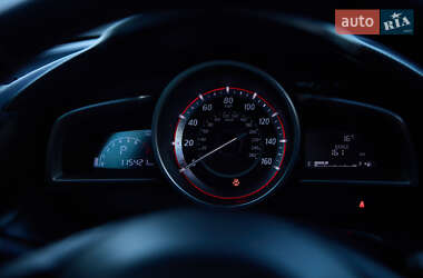 Седан Mazda 3 2014 в 