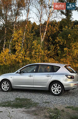 Хэтчбек Mazda 3 2008 в 