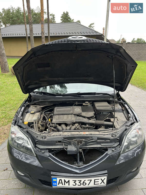 Хэтчбек Mazda 3 2008 в Житомире