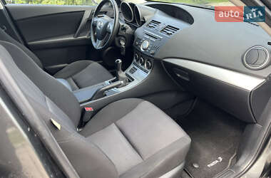 Хэтчбек Mazda 3 2009 в 