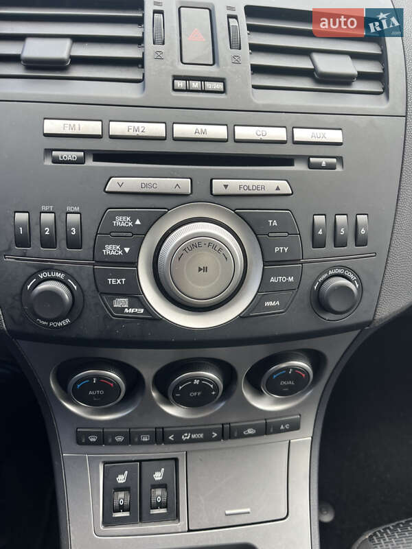 Хэтчбек Mazda 3 2009 в Ахтырке