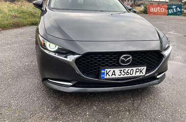 Седан Mazda 3 2022 в 