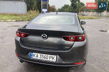 Седан Mazda 3 2022 в 