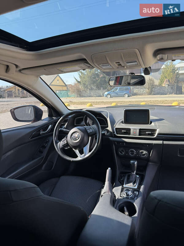 Хэтчбек Mazda 3 2013 в Ивано-Франковске