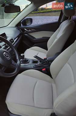 Хэтчбек Mazda 3 2014 в 
