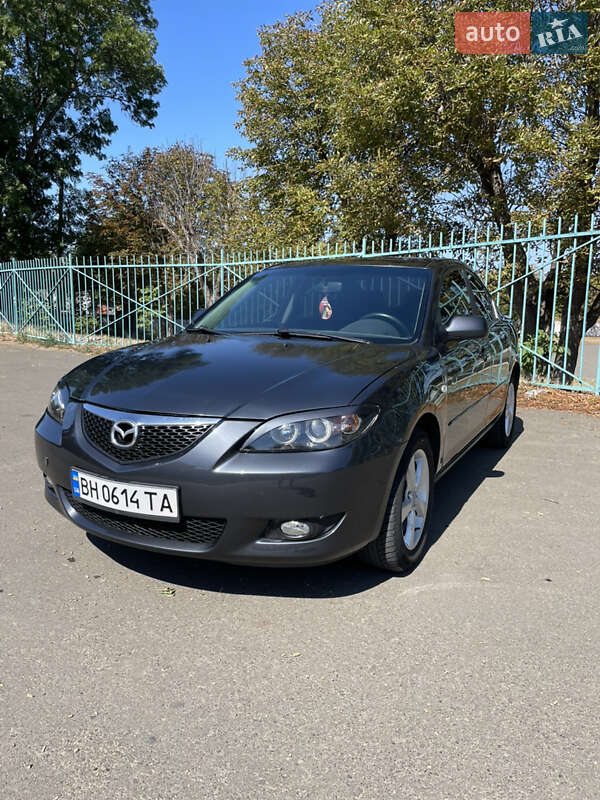 Седан Mazda 3 2006 в 