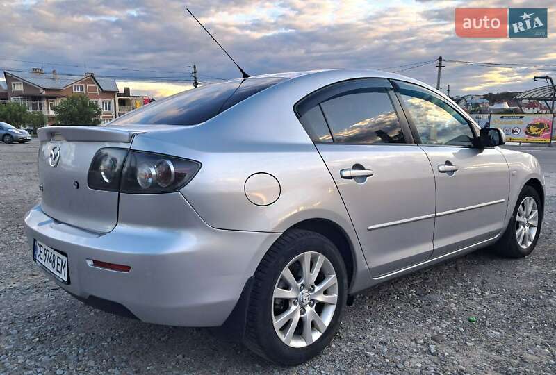 Седан Mazda 3 2007 в Черновцах
